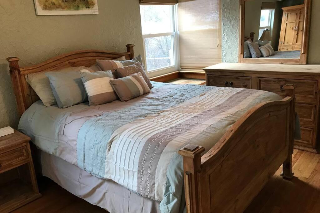 Charming Remodeled Golf Course Area Home Colorado Springs Zewnętrze zdjęcie