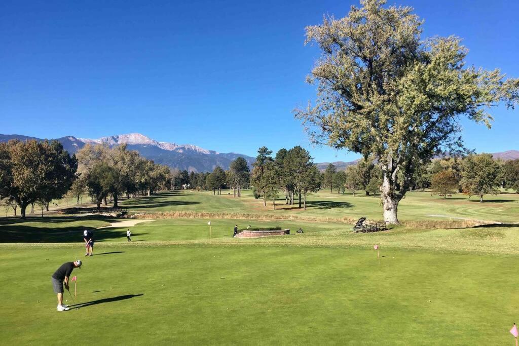 Charming Remodeled Golf Course Area Home Colorado Springs Zewnętrze zdjęcie